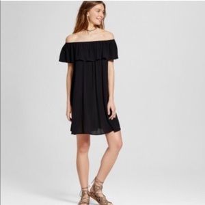 🕶Mossimo Off Shoulder Black Dress